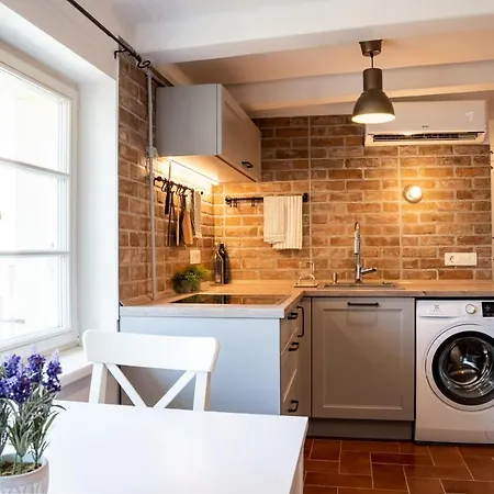 Lovely 2-bedroom In Center Ljubljana. Appartement *